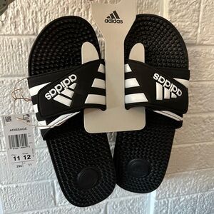 NWT Adidas (Adissage) Slides